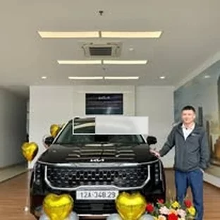 Kia Lạng Sơn - Khoảnh khắc giao xe Kia tại khu vực Chi Lăng.