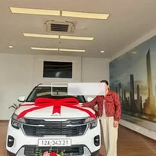Kia Lạng Sơn - Tư vấn phiên bản và màu xe tại Bắc Sơn.