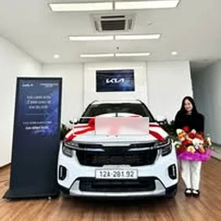 Hoạt động tư vấn và giao xe Kia tại Lạng Sơn 1